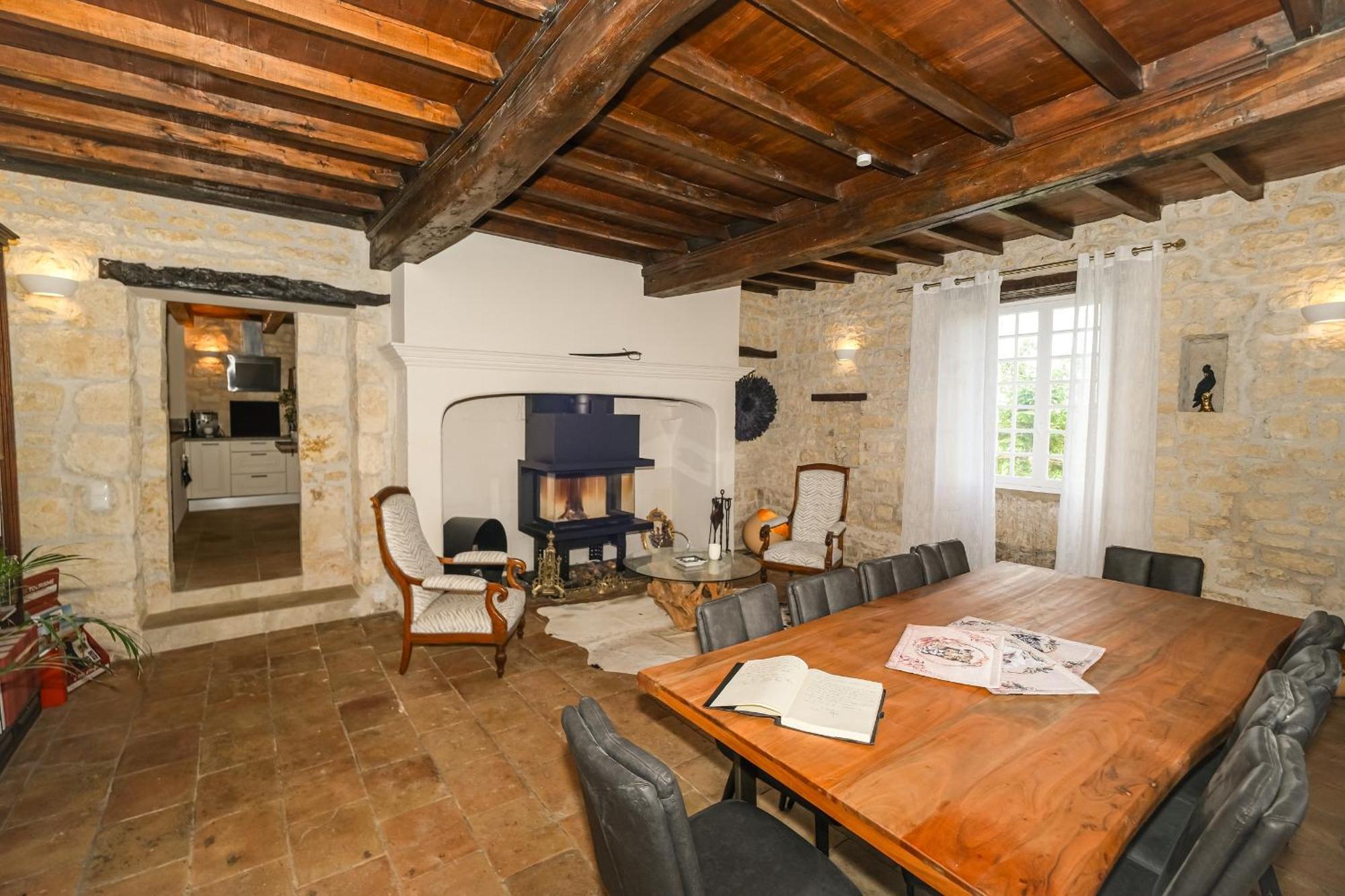 Villa Thun - Piscine - Maison De Caractere Au Milieu Des Vignes La Celle-sous-Gouzon エクステリア 写真